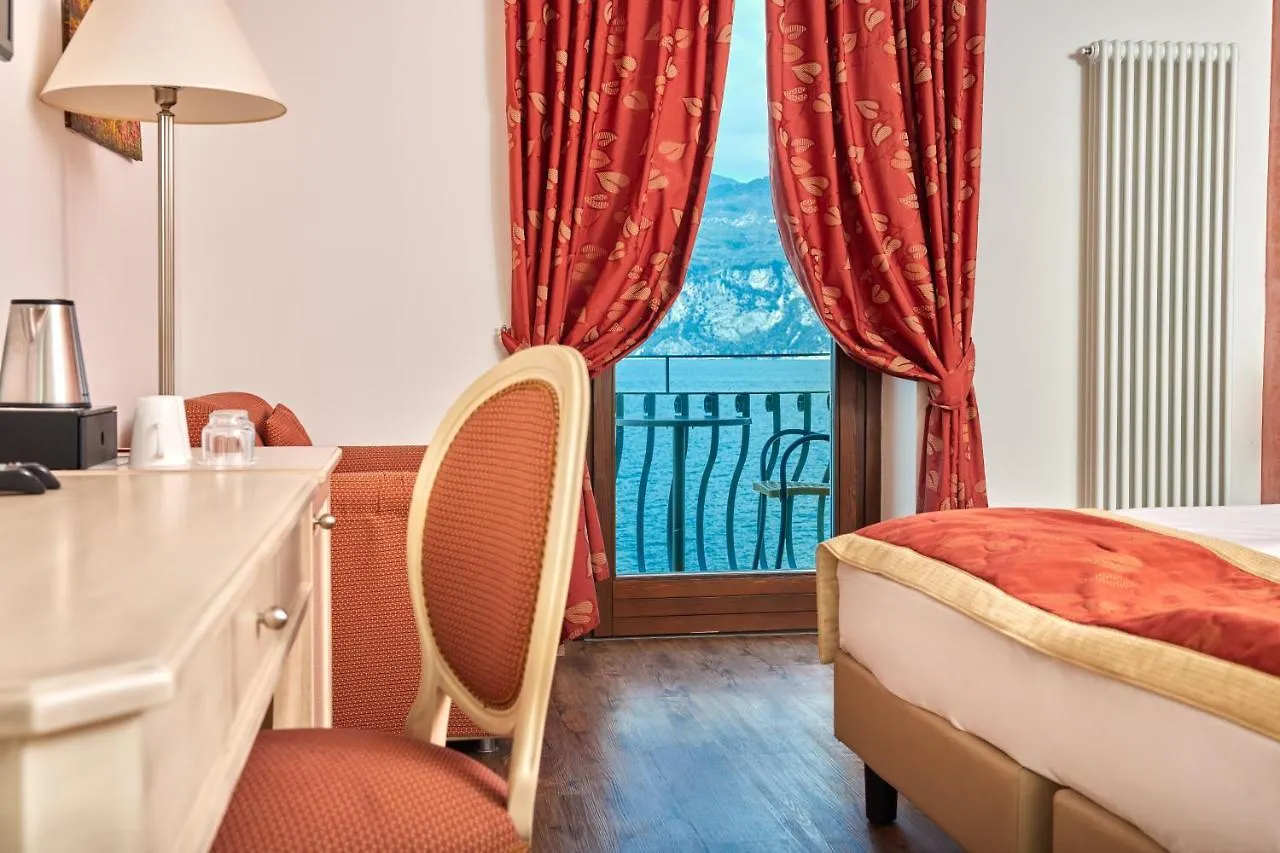 ****  Lake Front Hotel Brenzone Włochy