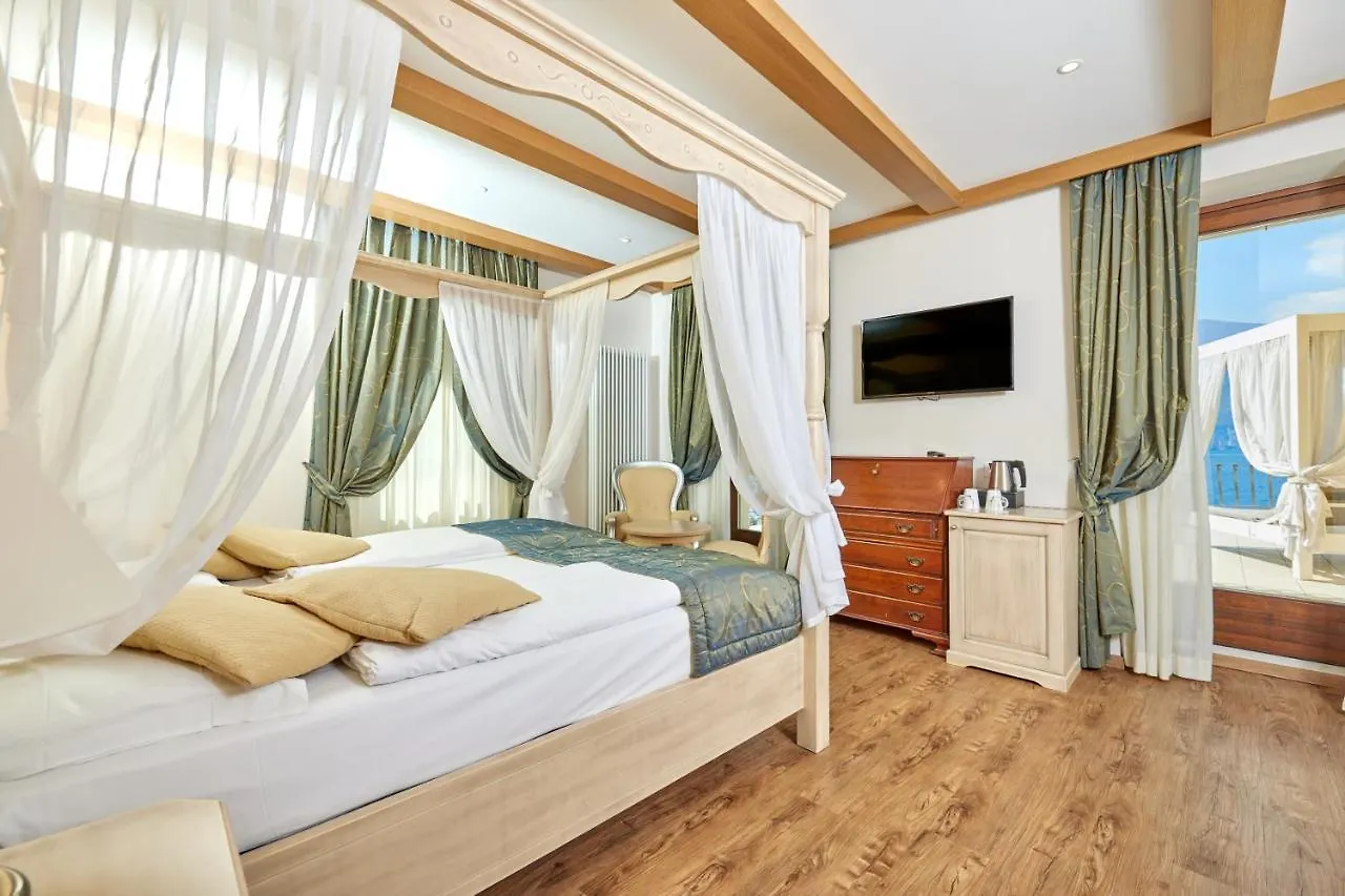 ****  Lake Front Hotel Brenzone Italie